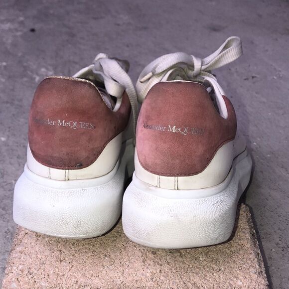 Alexander McQueen oversize trainers - Picture 5 of 10
